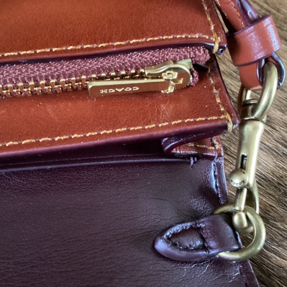 Authentic Hayden Foldover Crossbody Clutch In Coach Monogram Signature Canvas - Picture 10 of 11